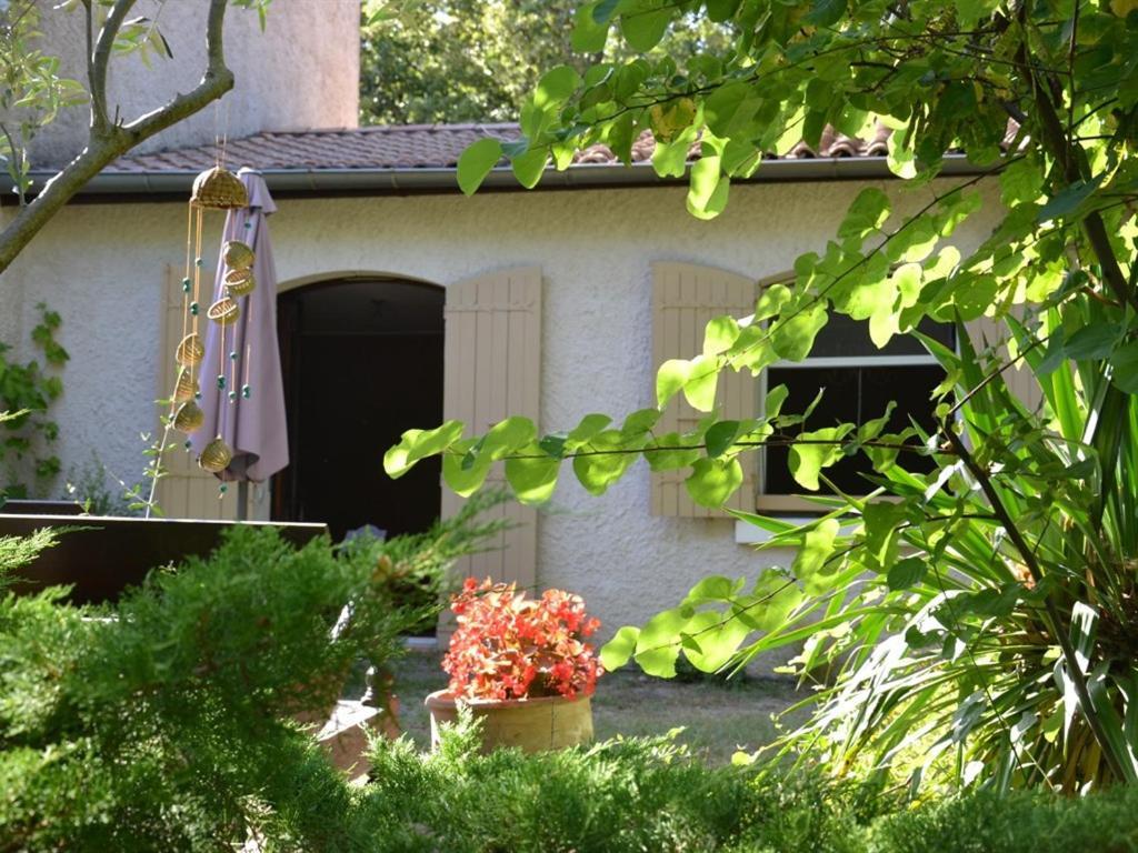 La Deviniere Donzère Exterior foto